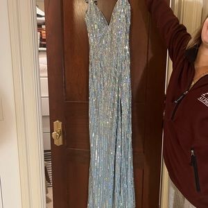 Mac Dugggal size 2 prom dress.